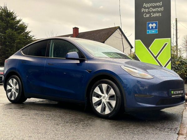 Tesla Model Y MPV, Electric, 2022, Blue