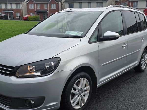 Volkswagen Touran MPV, Diesel, 2015, Silver