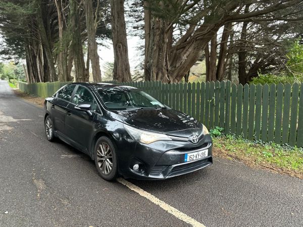 Toyota Avensis Saloon, Diesel, 2015, Black