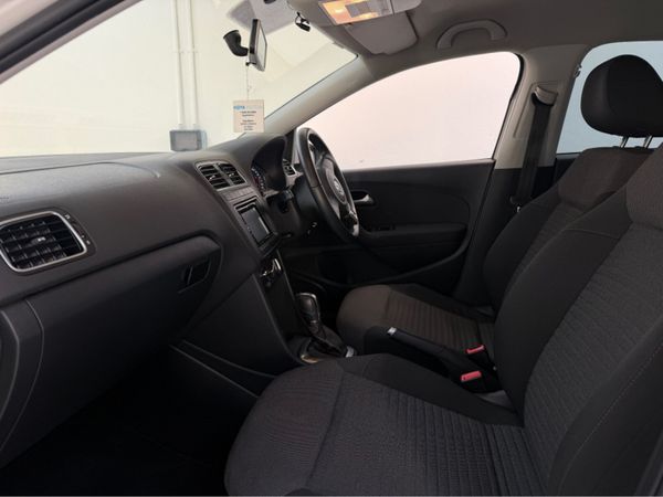 Volkswagen Polo Hatchback, Petrol, 2013, White