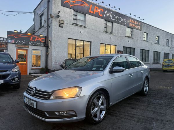Volkswagen Passat Saloon, Diesel, 2012, Silver