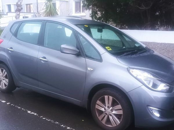 Hyundai ix20 MPV, Petrol, 2015, Grey