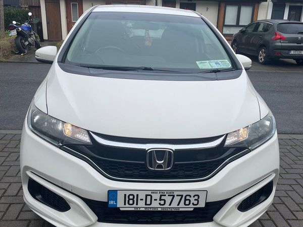 Honda Fit Hatchback, Petrol Hybrid, 2018, White