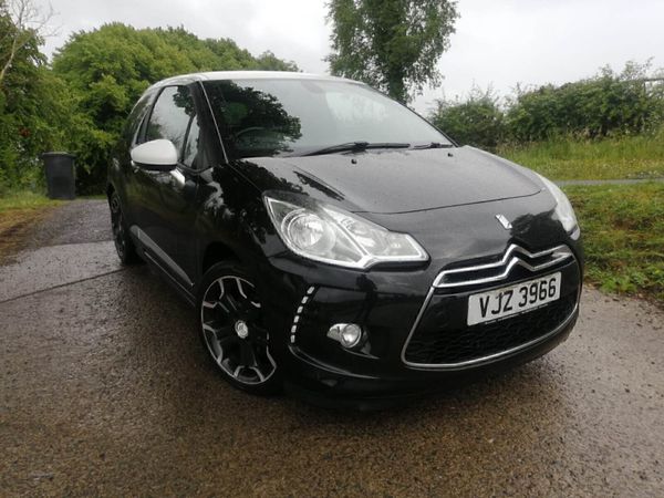 Citroen DS 3 Hatchback, Petrol, 2013, Black