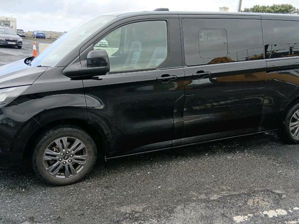 Ford Tourneo Custom MPV, Diesel, 2024, Black