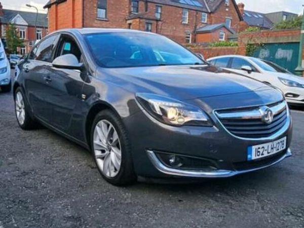 Vauxhall Insignia Hatchback, Diesel, 2016, Grey