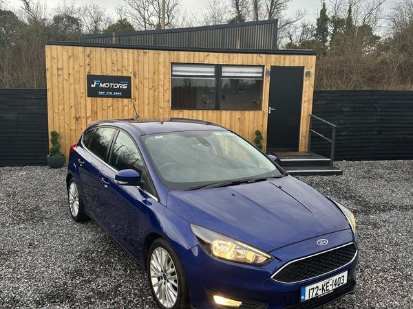 Ford Focus Hatchback, Diesel, 2017, Blue