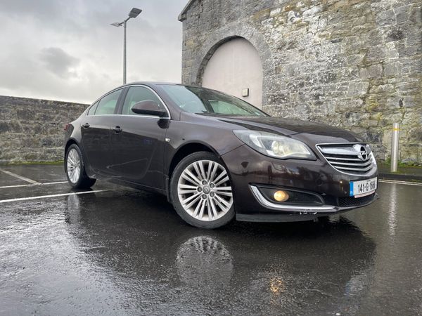 Opel Insignia Saloon, Diesel, 2014, Brown
