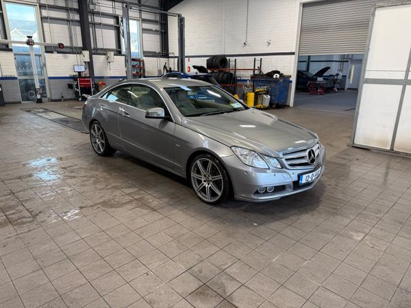 Mercedes-Benz E-Class Coupe, Diesel, 2012, Silver