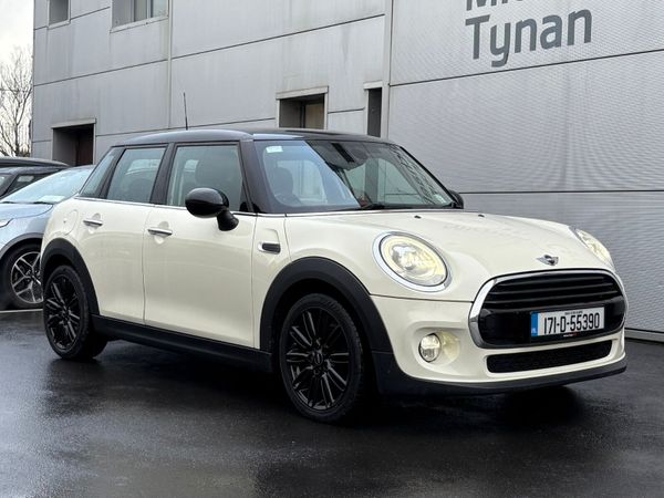 Mini Cooper Hatchback, Petrol, 2017, White
