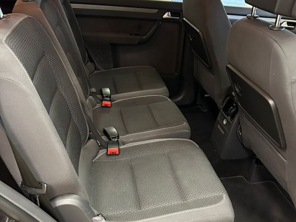 Volkswagen Touran Hatchback, Petrol, 2015, Black