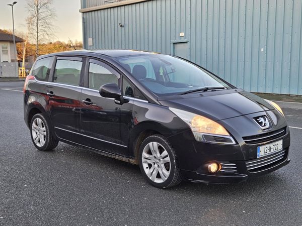 Peugeot 5008 MPV, Diesel, 2012, Black