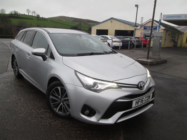Toyota Avensis Estate, Diesel, 2016, Silver