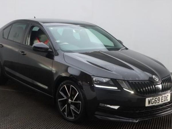Skoda Octavia Hatchback, Diesel, 2019, Black