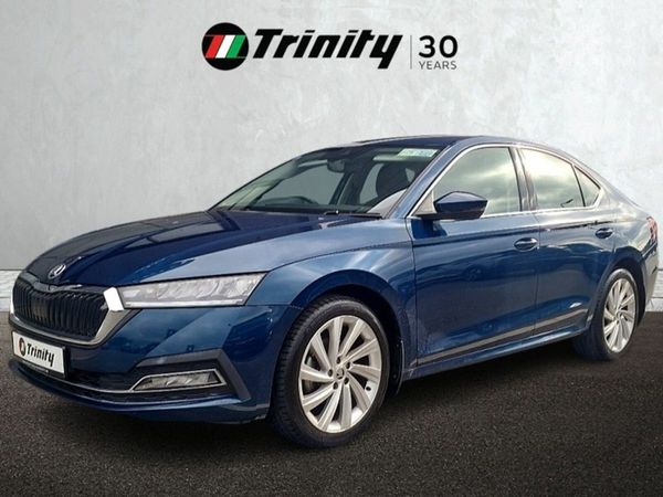 Skoda Octavia Saloon, Petrol, 2023, Blue