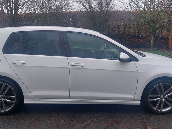 Volkswagen Golf Estate, Petrol, 2017, White