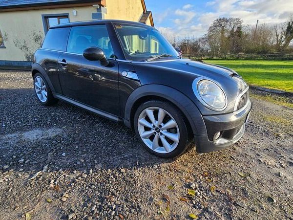 Mini Cooper Hatchback, Petrol, 2010, Black