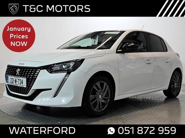 Peugeot 208 Hatchback, Petrol, 2022, White