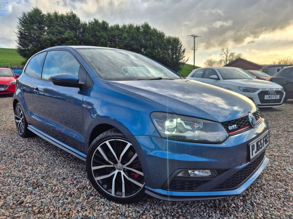 Volkswagen Polo Hatchback, Petrol, 2015, Blue