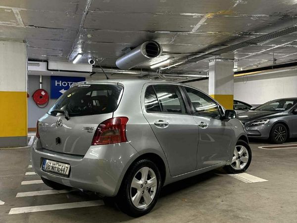 Toyota Yaris Hatchback, Diesel, 2008, Silver