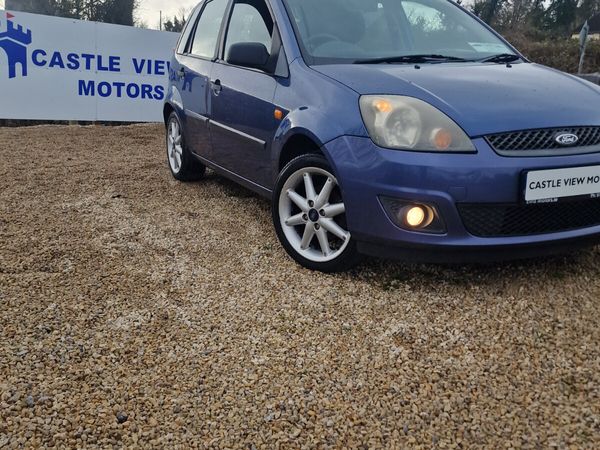 Ford Fiesta Hatchback, Petrol, 2006, Blue
