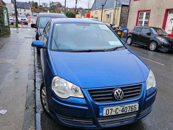 Volkswagen Polo Hatchback, Petrol, 2007, Blue