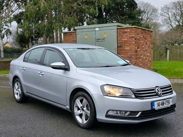 Volkswagen Passat Saloon, Diesel, 2014, Silver