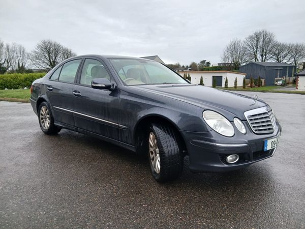 Mercedes-Benz E-Class Saloon, Diesel, 2009, Grey