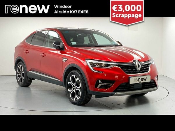 Renault Arkana Hatchback, Petrol, 2025, Red