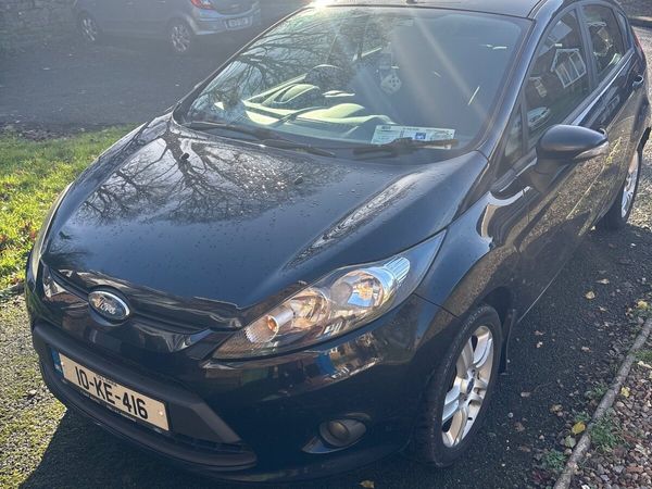 Ford Fiesta Hatchback, Diesel, 2010, Black