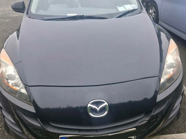 Mazda Mazda3 Hatchback, Diesel, 2011, Black