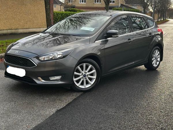 Ford Focus Hatchback, Diesel, 2017, Grey