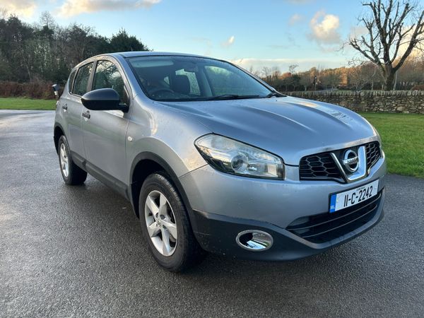 Nissan Qashqai Hatchback, Diesel, 2011, Blue