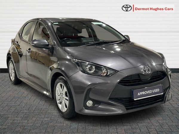 Toyota Yaris Hatchback, Petrol, 2022, Grey