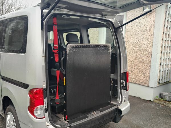 Nissan NV200 MPV, Diesel, 2011, Silver