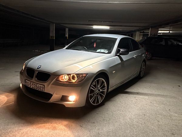 BMW 3-Series Coupe, Diesel, 2010, Silver