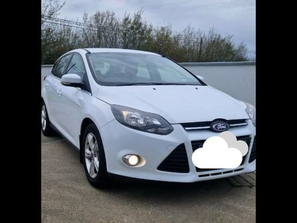 Ford Focus Hatchback, Diesel, 2012, White