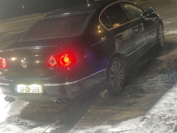Volkswagen Passat Saloon, Diesel, 2008, Black