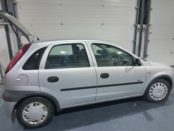 Opel Corsa Hatchback, Petrol, 2003, Silver