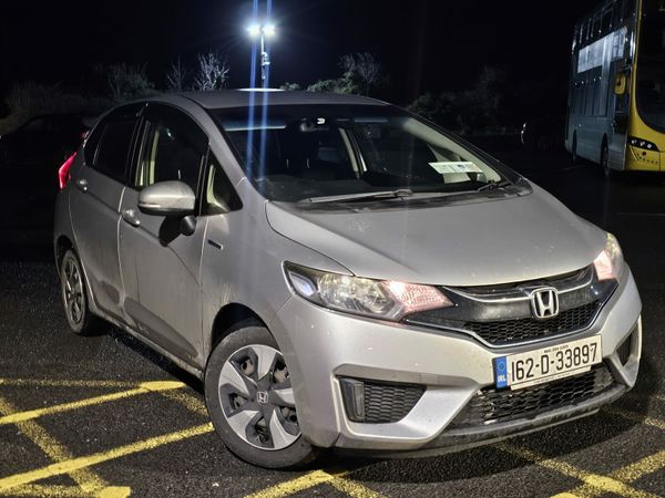 Honda Fit Hatchback, Petrol Hybrid, 2016, Silver
