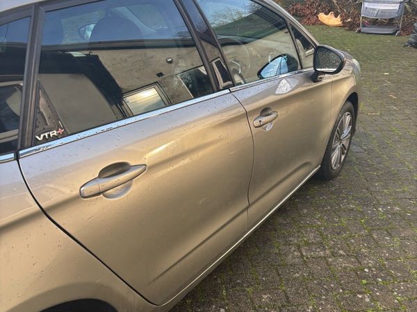 Citroen C4 Hatchback, Diesel, 2011, Beige