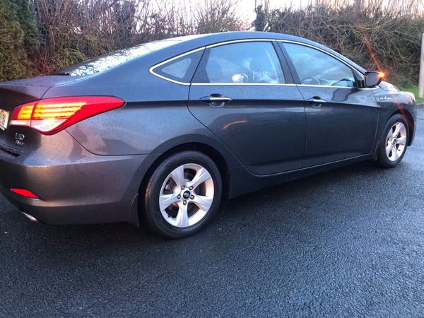 Hyundai i40 Saloon, Diesel, 2014, Grey