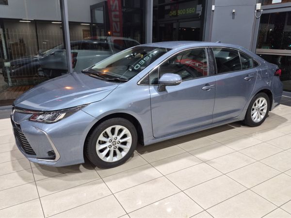 Toyota Corolla Saloon, Petrol Hybrid, 2022, Grey
