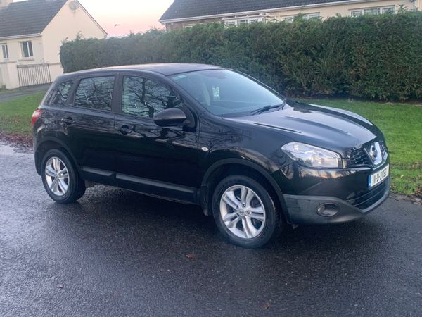 Nissan Qashqai Hatchback, Diesel, 2011, Black