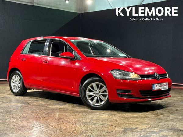 Volkswagen Golf Hatchback, Petrol, 2016, Red