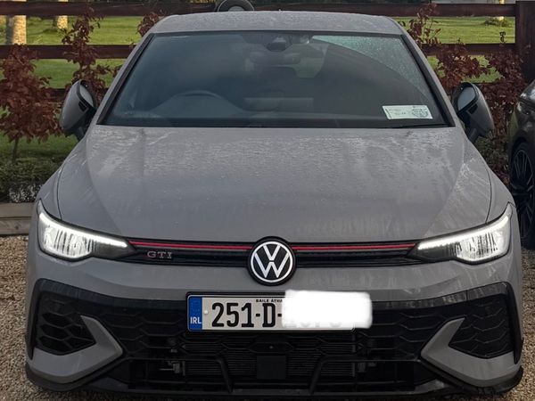 Volkswagen Golf Estate, Petrol, 2025, Grey