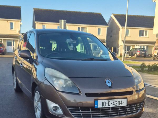 Renault Grand Scenic MPV, Diesel, 2010, Brown