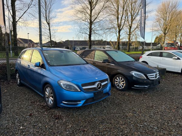 Mercedes-Benz B-Class MPV, Petrol, 2013, Blue