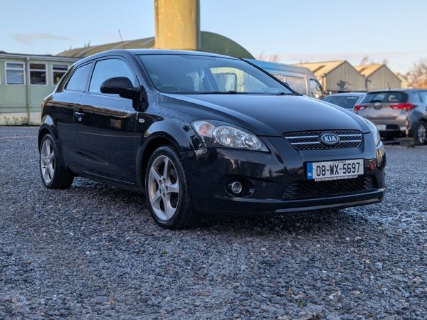 Kia Ceed Hatchback, Diesel, 2008, Black