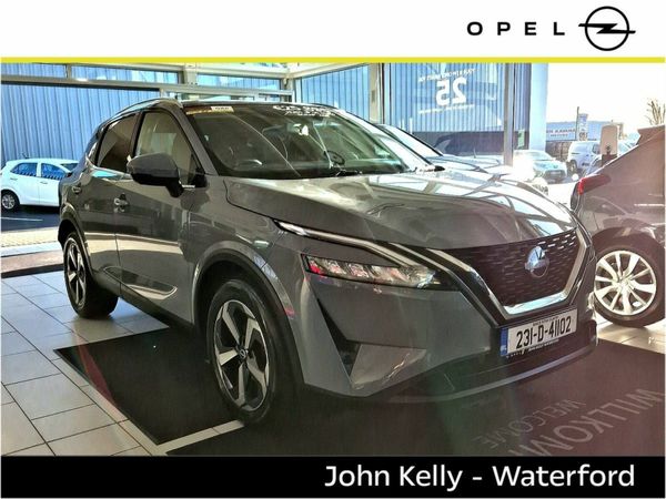 Nissan Qashqai MPV, Petrol, 2023, Grey